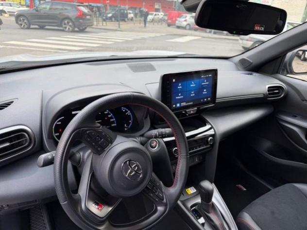 TOYOTA Yaris Cross 1.5 Hybrid 5p. E-CVT GR SPORT rif. 23480468 - Foto 9