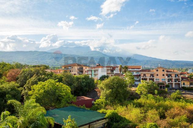 Appartamento in vendita a Santa Venerina, Cosentini