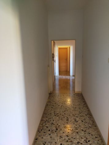 Offro camera in affitto a studente universitario - Foto 3
