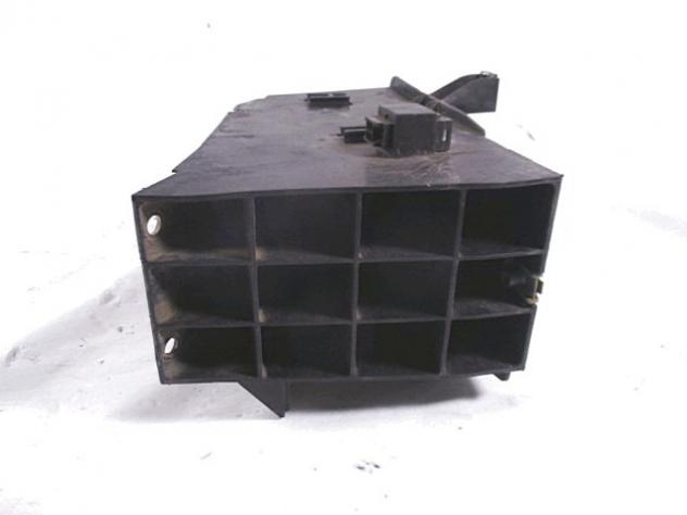 VANO SUPPORTO BATTERIA ARIA PEUGEOUT SATELIS 250 PREMIUM ( 2006 - 2013 ) PE770971 BATTERY BRACKET CASE - Foto 3