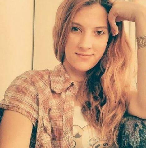 Donna di Venezia. Fisico Normale Tel: