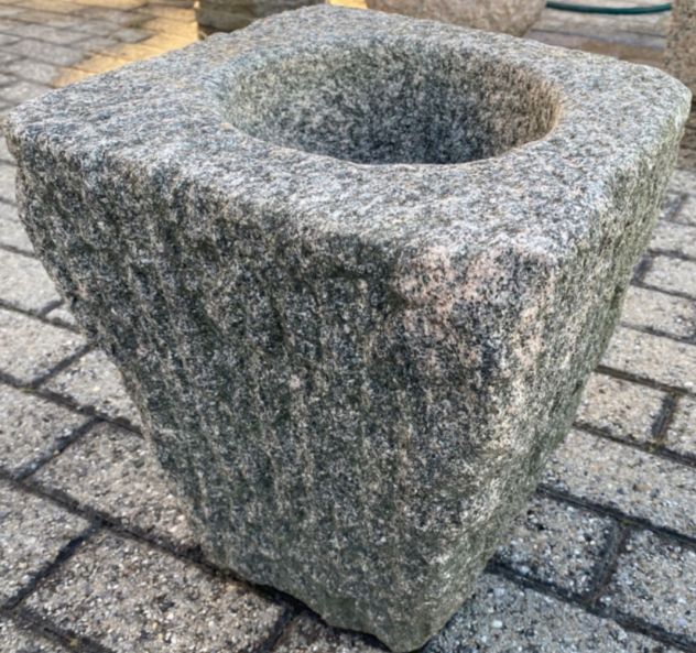 Tsukubai Chozubachi in pietra granito medie - Foto 3