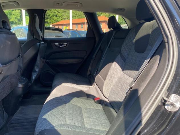 Volvo XC60 B4 D AWD automatico Core oltre oneri finanziari - Foto 7