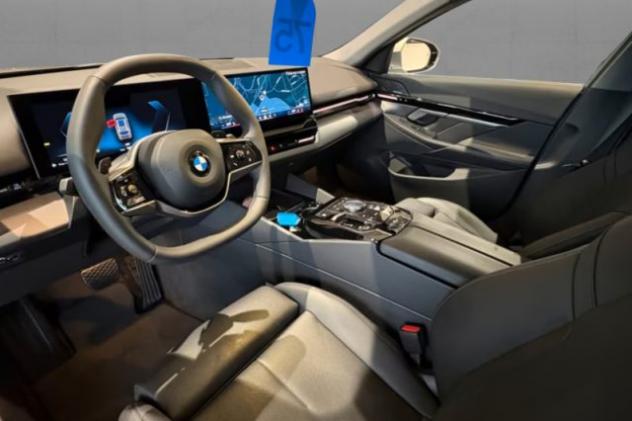 BMW 520 d 48V sDrive Touring rif. 23806906 - Foto 5