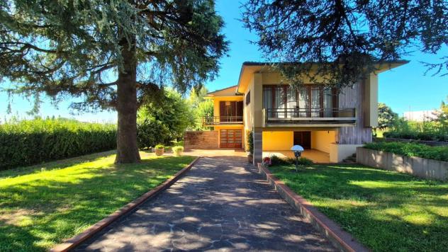 Villa in vendita a Marlia - Capannori 340 mq Rif: 1449542 - Foto 3