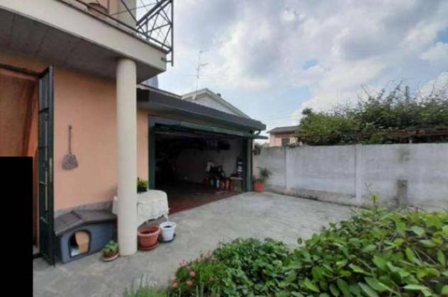 Immobile in asta di 156 m² con più di 5 locali e box auto in vendita a Mortara - Foto 2
