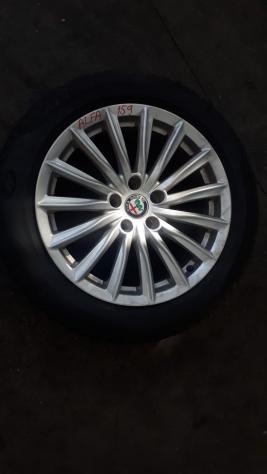 CERCHIO IN LEGA ALFA ROMEO 159 Sportwagon Serie 225/50R17 (0511)