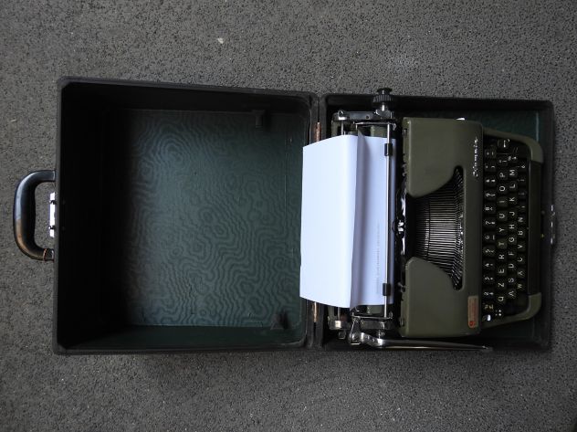 Macchina da scrivere vintage Olympia SM anni '50 - Foto 7