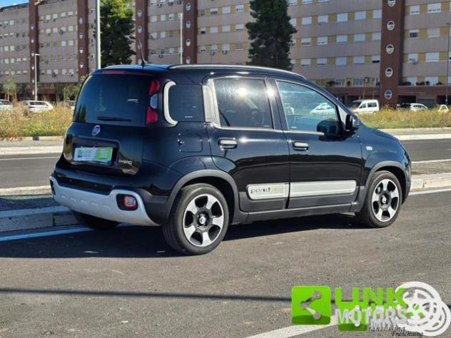 FIAT Pandina Cross 1.0 FireFly 70 CV Hybrid - Foto 2