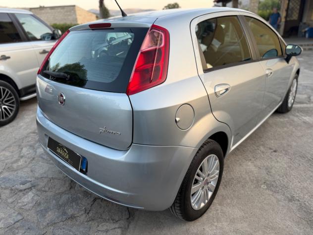 Fiat Grande Punto 1.3 MJT 75 CV 5 porte Dynamic - Foto 4