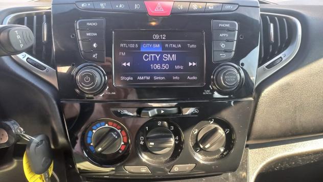 Lancia Ypsilon 1.2 69cv Gold - Foto 10