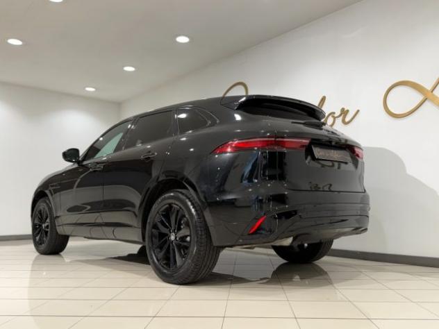 JAGUAR F-Pace 2.0 204 CV AWD R-Dynamic Black rif. 24034461 - Foto 8