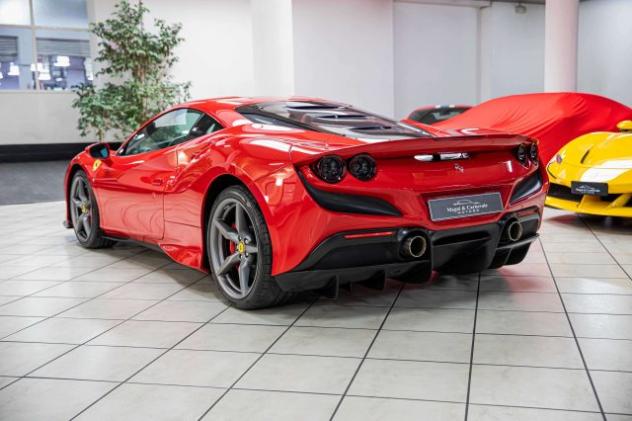 FERRARI F8 Tributo RACING SEATS+BELTS|CARBON+LEDS rif. 23834541 - Foto 5