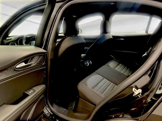 Alfa Romeo Stelvio Stelvio 2.2 t Super Business Q4 190cv auto - Foto 9