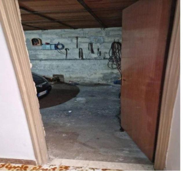 Immobile in asta di 703 m², box auto in vendita a Francofonte - Foto 2