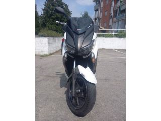 Yamaha Xmax 250