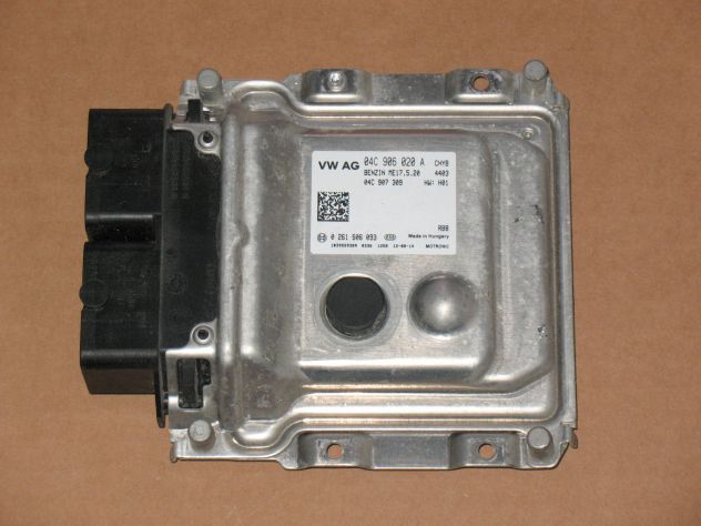 0261S06093 ECU AUDI VW UP 1.0 TFSI 0261S06093 04C906020A 04C907309 ME17.5.20