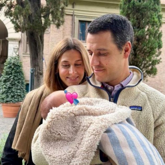 Adriana cerca una babysitter - lavoro da babysitter a Roma