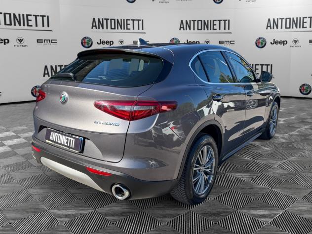 Alfa Romeo Stelvio Stelvio 2.2 t Executive Q4 210cv auto - Foto 5