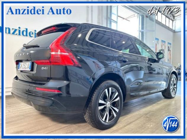 VOLVO XC60 B4 (d) AWD Geartronic Momentum Pro rif. 24054966 - Foto 6
