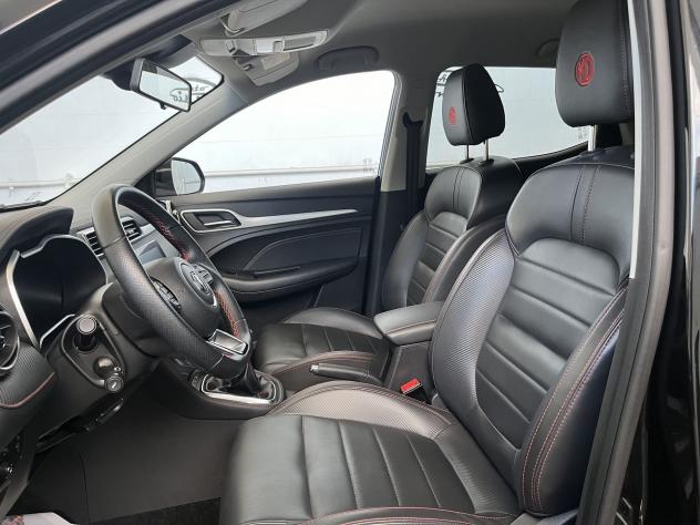 MG ZS ZS 1.5 Luxury TUA DA 169,00 EURO AL MESE - Foto 7