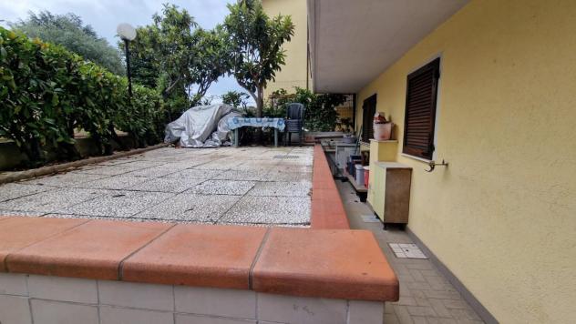 Appartamento in vendita a Marina di Carrara - Carrara 84 mq Rif: 1341275