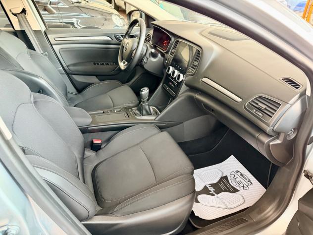 Renault Mane Sporter 1.5dCi 115cv E6 - Foto 8