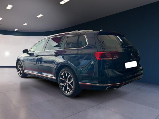 Volkswagen Passat Variant 2.0 TDI Executive 4Motion 200 CV DSG - Foto 5