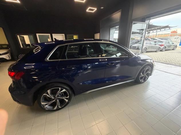 AUDI A3 4ª serie A3 SPB TFSI e 150 kW S tronic S line edition - Foto 8