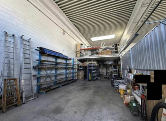 Immobile in asta di 500 m² con più di 5 locali in vendita a Cornuda - Foto 12
