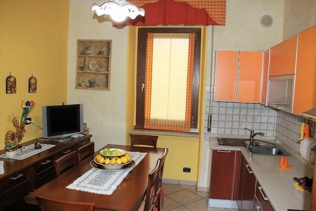 Orvieto centro - Vendesi appartamento al primo piano con garage, balcone, magazzino e orto - Foto 5
