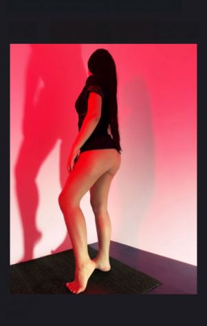 4 mani in promozione con 2 fantastiche massaggiatrici - Foto 2 Tel:3511356943