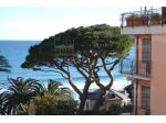 Alassio, luminoso trilocale con tutti i confort