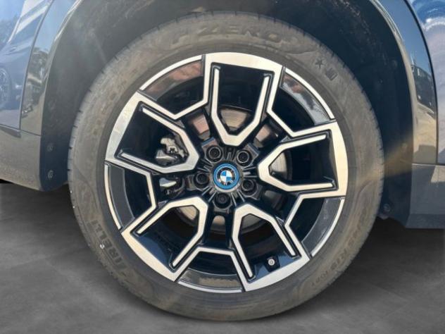 BMW iX1 eDrive 20 rif. 23795758 - Foto 10
