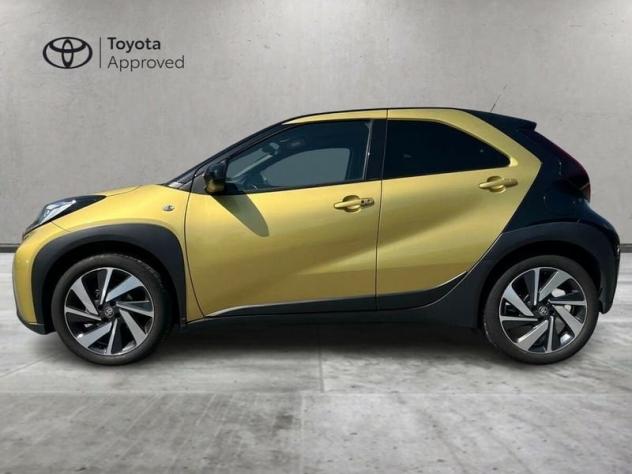 Toyota Aygo X 1.0B (72 CV) Lounge S-CVT - Foto 2