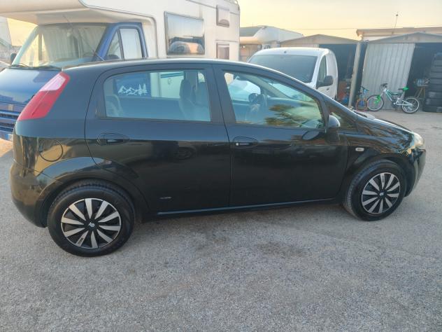 Fiat Grande Punto 1.3 MJT 90 CV 5 porte Dynamic - Foto 6