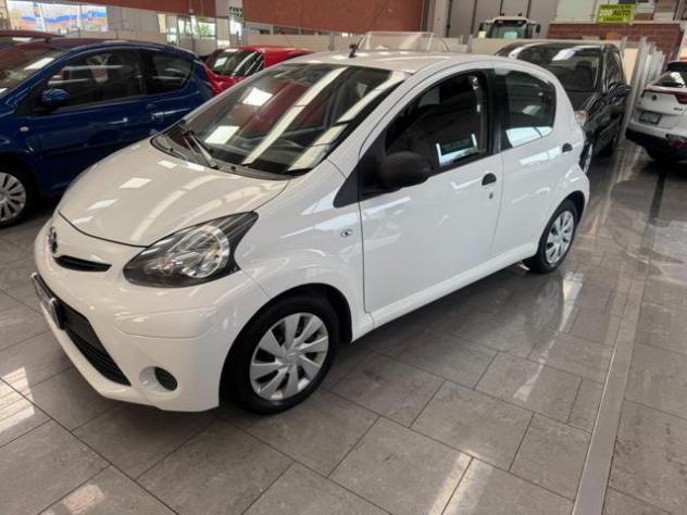 TOYOTA Aygo 1.0 12V VVT-i 5 porte Active Connect rif. 24096888 - Foto 6