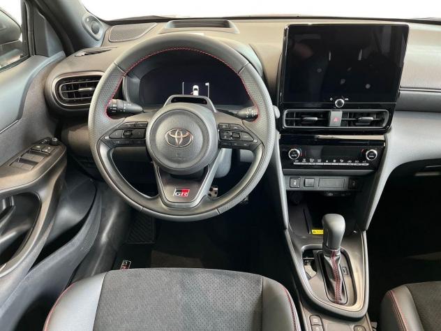 Toyota Yaris Cross 1.5H (130 CV) GR Sport E-CVT - Foto 7