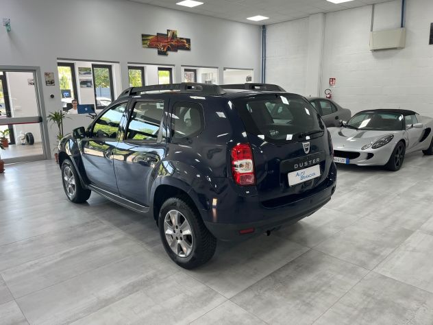 Dacia Duster 1.6 Laureate 4x2 - Foto 7