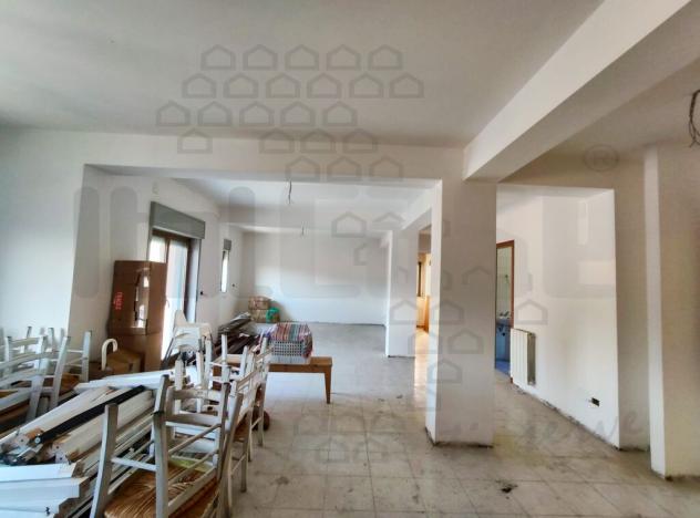 APPARTAMENTO di 5 vani e di 184 mq (MESSINA) rif. 2VS17103 - Foto 11