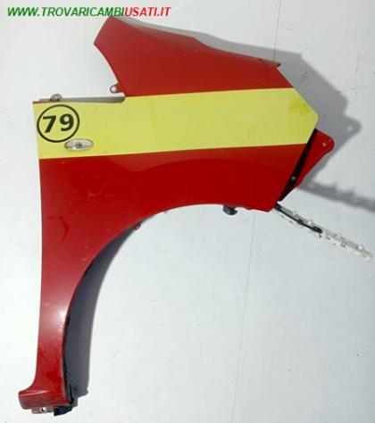 PARAFANGO ANT. D. ROSSO 999-U1308597 Carrozzeria  Lamierati esterni  Fiancate  Parafango ant. NISSAN - NV200 / EVALIA - 01-10-2009 -