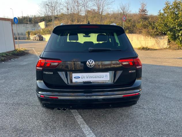 Volkswagen Tiguan 2.0 TDI SCR 4MOTION Sport BlueMotion Technology - Foto 5