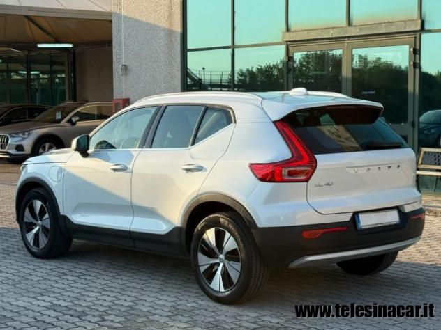 VOLVO XC40 T4 Recharge plug-in hybrid rif. 24072914 - Foto 8