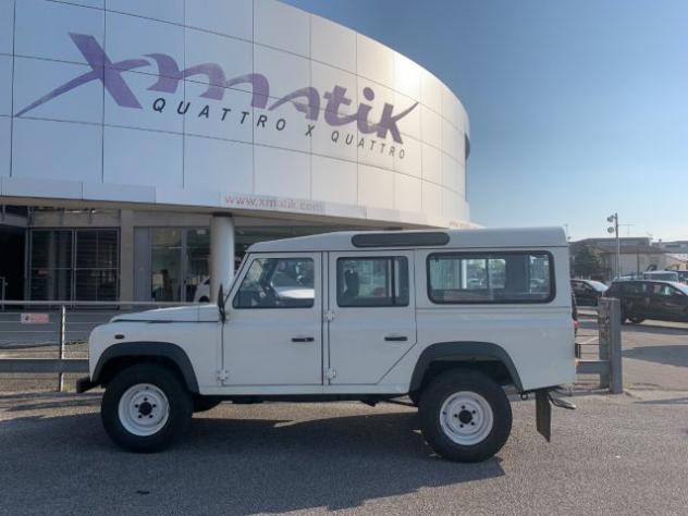 LAND ROVER Defender 110 2.5 Td5 cat Station Wagon 9 POSTI rif. 23949092 - Foto 5