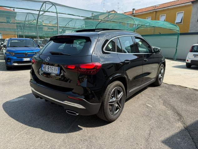 Mercedes-Benz GLA 200 d Automatic AMG Line Premium con Tetto Panoramico. - Foto 5