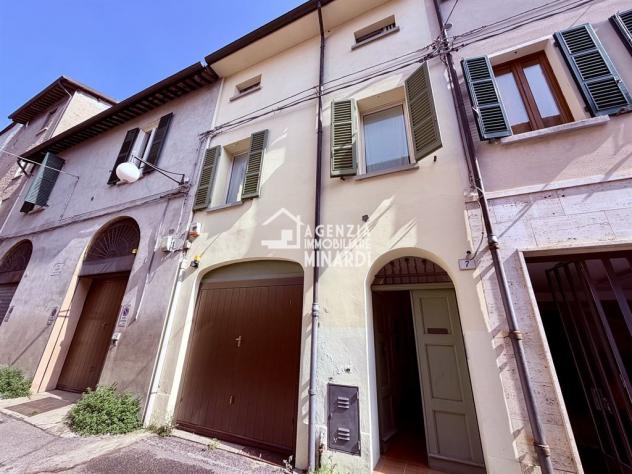 CASA INDIPENDENTE CON CORTE PRIVATA, GARAGE E AREA BENESSERE – CENTRO FAENZA - Foto 2