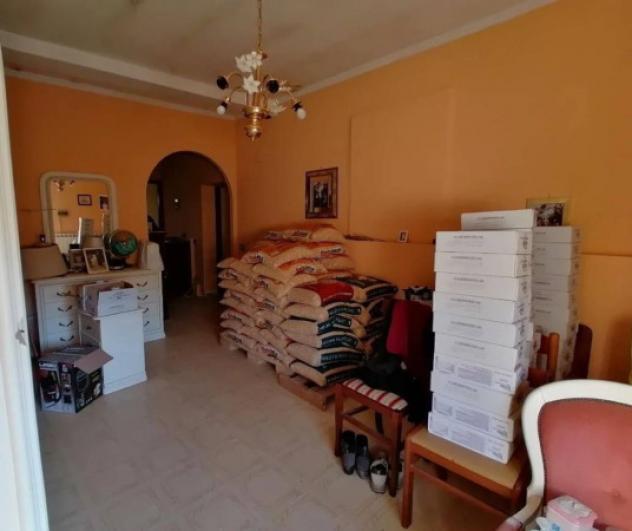 Immobile in asta di 209 m² con più di 5 locali e box auto in vendita a Fara in Sabina - Foto 7