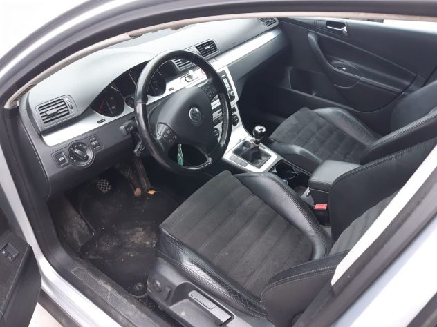 Ricambi vari VW Passat B6 2.0 TDI del 2007 - Foto 4