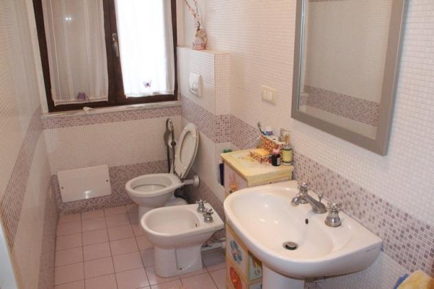 Orvieto (Fraz. Tordimonte) - Vendesi abitazione indipendente ristrutturata composta da due appartamenti con garage e area esterna - Foto 9