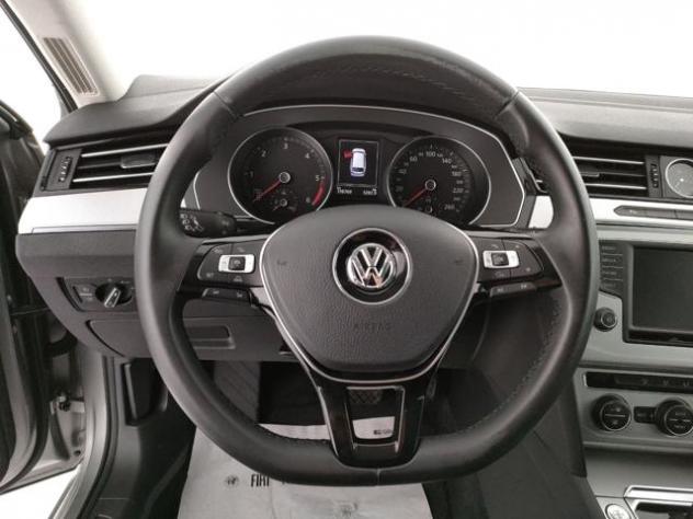 VOLKSWAGEN Passat Variant 1.6 TDI DSG Comfortline BlueMotion Tech. rif. 23929293 - Foto 9